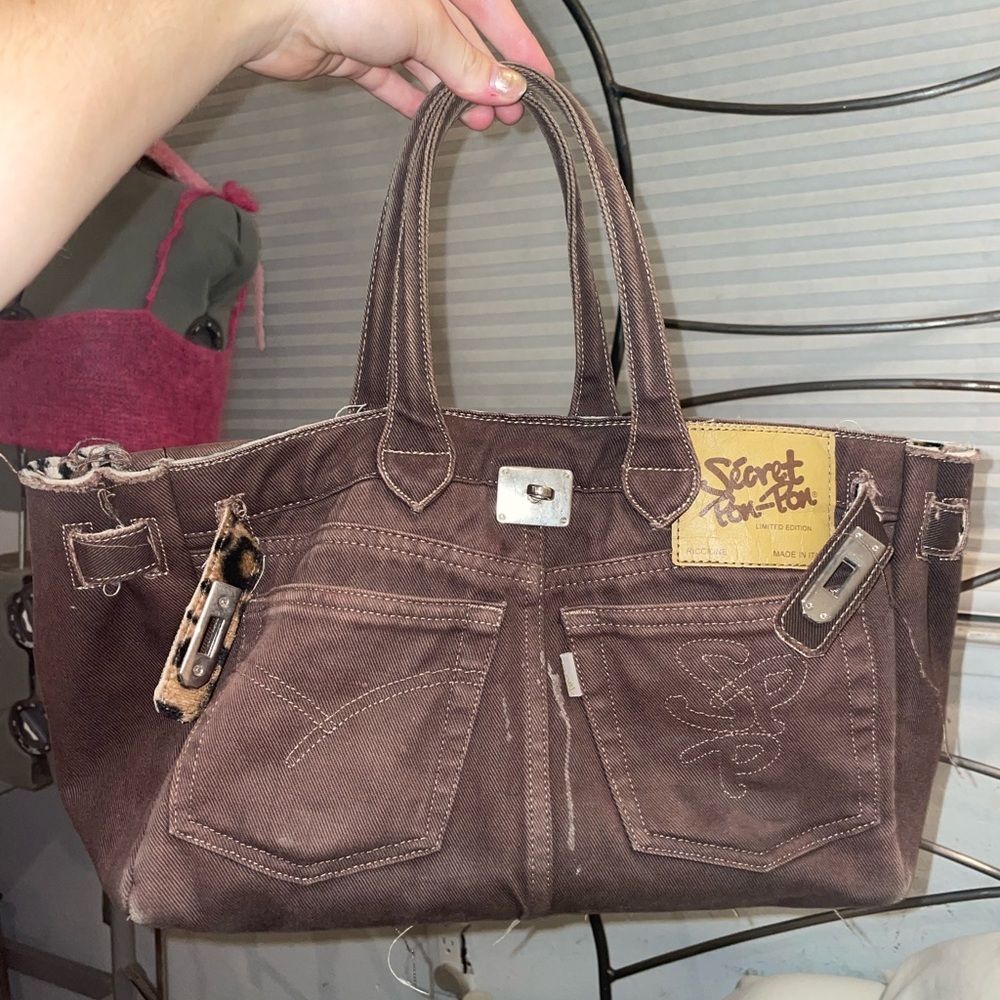 Secret pon pon denim jeans purse